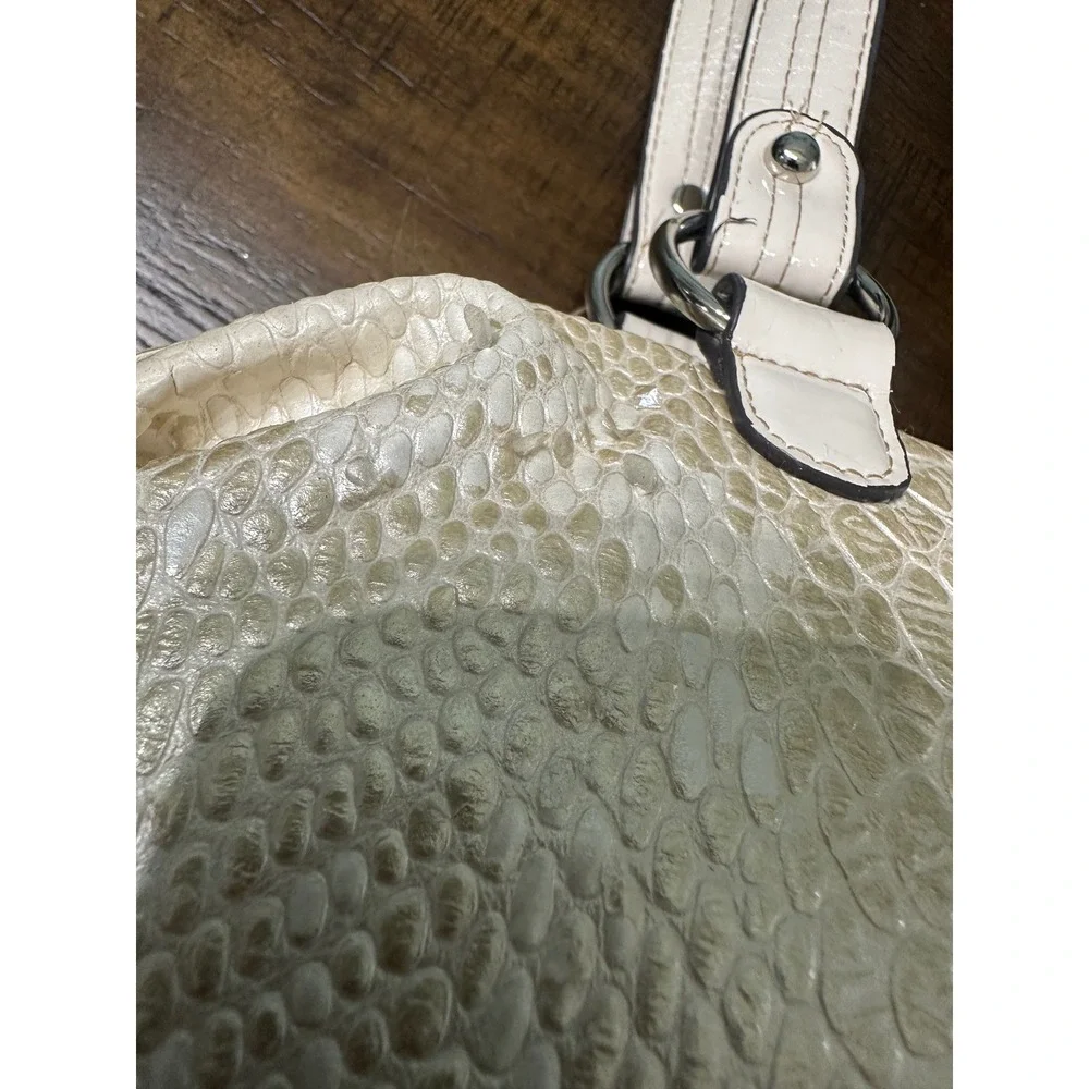XOXO Cream Faux Snakeskin Embossed Satchel Handbag with Bow Detail Silver‎ Logo